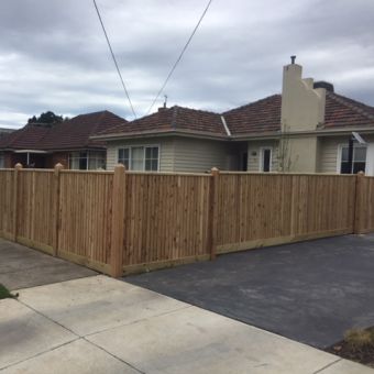 Large privacy remote gates made from timber