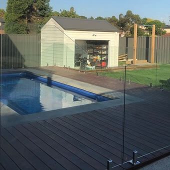 Ashel_GlassFence_NoblePark2_340x340_acf_cropped