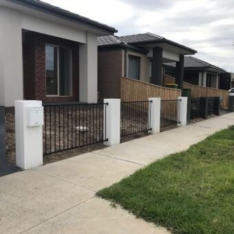 ModularWallFence-GardenFence-Pakenham-IMG_1151_340x340_acf_cropped