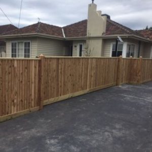 Timber-gate-controlled-by-remotes_340x340_acf_cropped