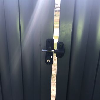 dark-grey-colorbond-gate-fencing_340x340_acf_cropped