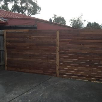 merbu-timber-fence-gate_340x340_acf_cropped-1