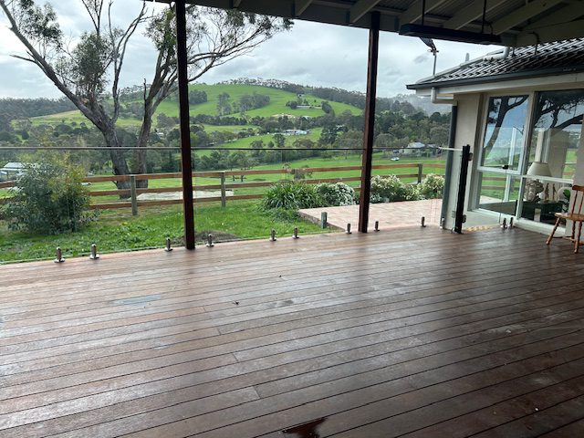 sleek glass pool fencing_1